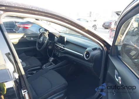 2021 Kia Forte Lxs из США, поврежденный, VIN 3KPF24AD3ME376346